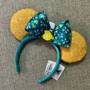 Disney Authentic Sequins Italy Pavilion Ears